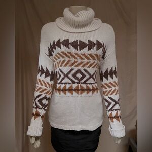Talisman SzMed Aztec Print Sweater